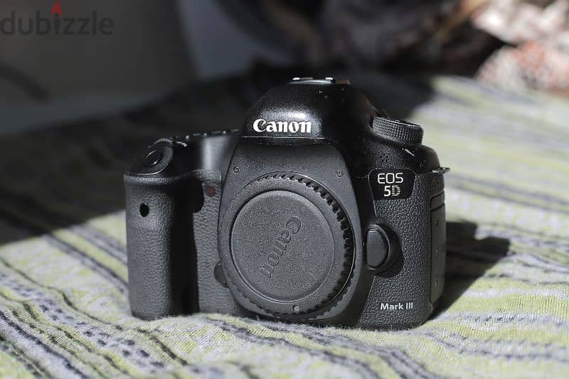 Canon 5D mark III 0