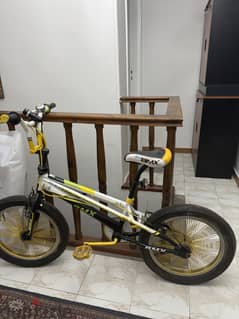 عجلة BMX