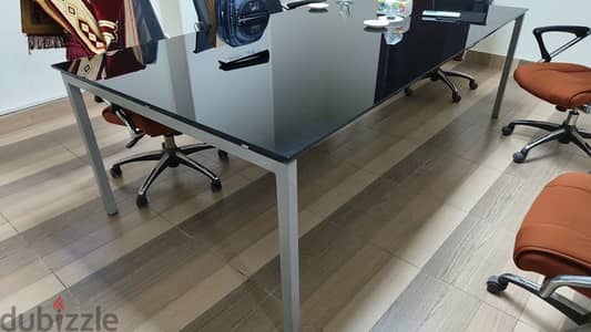 meeting table / meeting room / table /ترابيزة اجتماعات