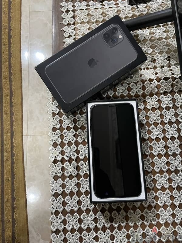 iPhone 11 Pro 0