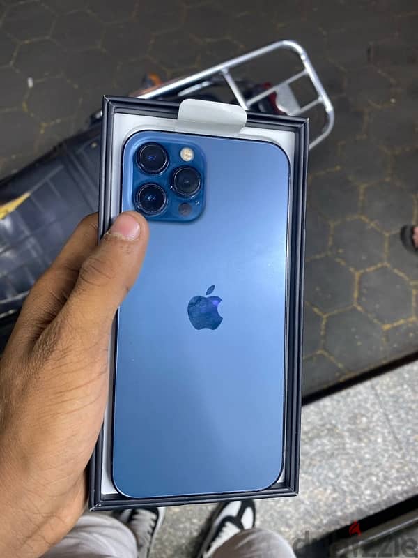 iPhone 12 Pro Max zeroooبدون خدش 3