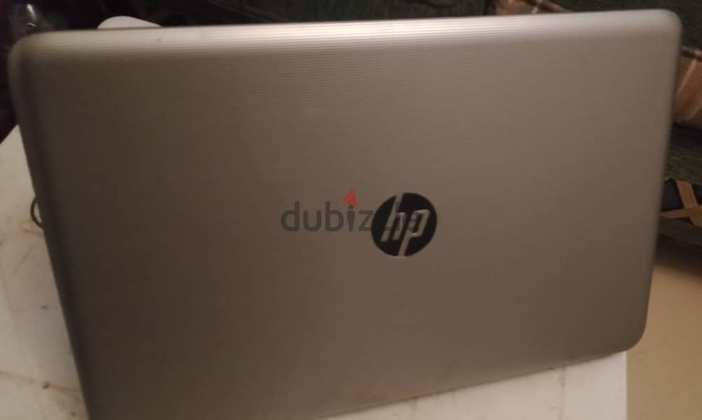 LAPTOP: HP 3