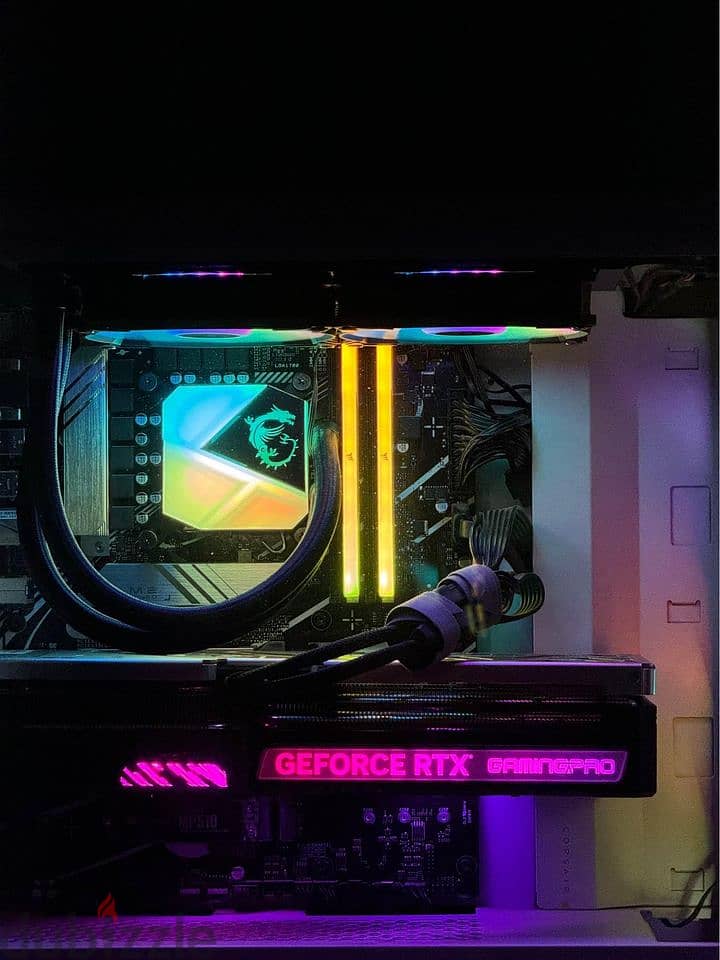 RTX 4070 Palit Gaming Pro 1