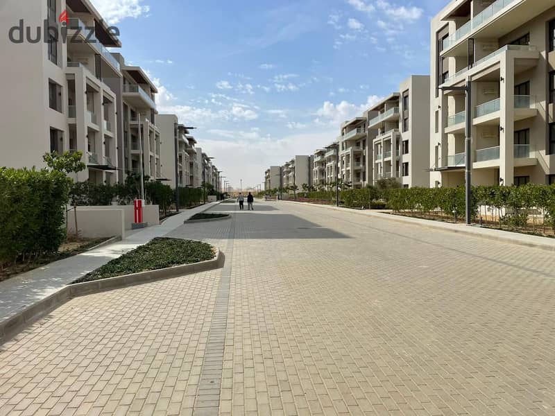 Apartment for sale in Address East Compound, Fifth Settlement, immediate delivery in installments 1