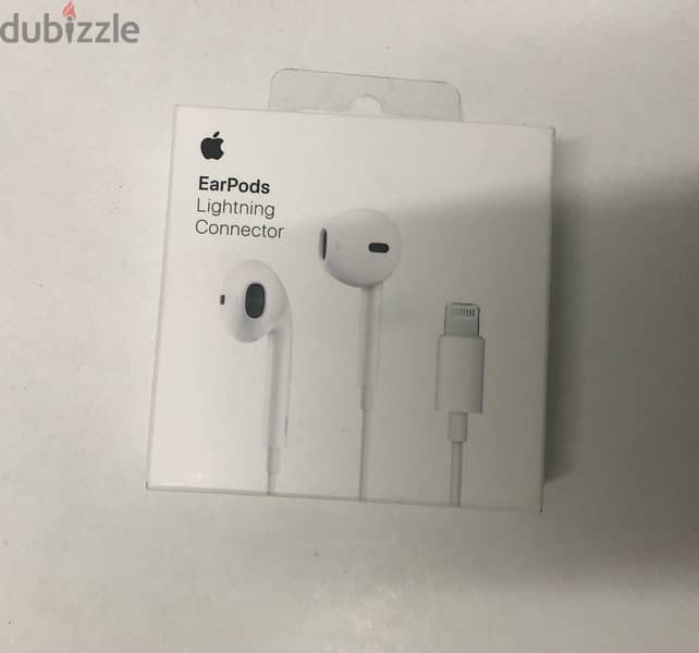 Apple earpods 0