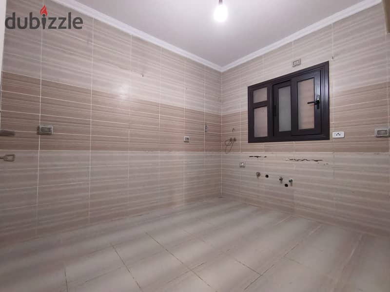 Exclusive. . Apartment for sale in Madinaty 165m in the most requested phase B8 3