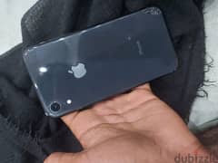 iPhone XR 0