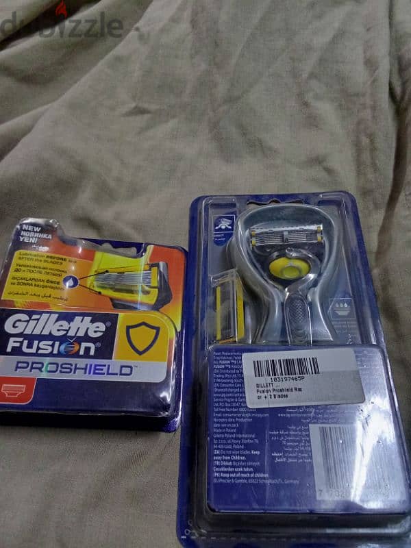 جيليت. GILLETTE 13