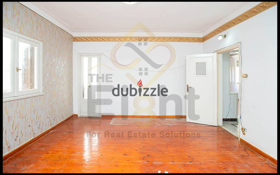 Apartment For Sale 210 m Sporting ( Directly on the tram) 4