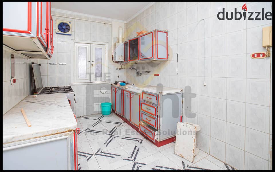 Apartment For Sale 210 m Sporting ( Directly on the tram) 13