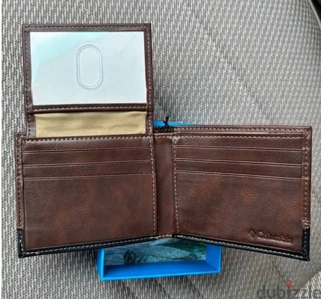 Columbia Bi-Fold Leather Wallet 1