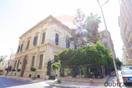 Castle for sale Al-Hay Al-Latiny (Steps from Fouad St. and Sultan Hussein St. ) 1,460 m