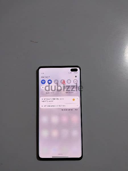 Galaxy s10 plus 128g / 8g ram 4G 13