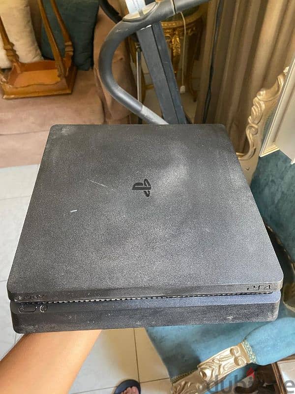 PS4 SLIM 500 GB 2