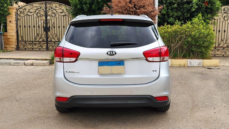 Kia Carens 2016 خليجي الفئة التانية 3