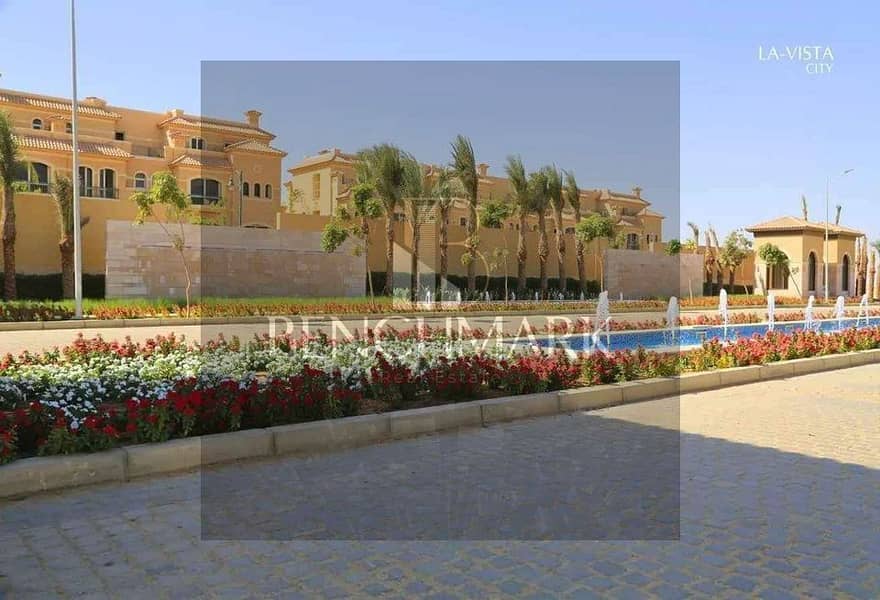 Own a 166m apartment with a garden in La Vista El Patio Oro Compound in Fifth Settlement Golden Square New Cairo in interest-free installments 12