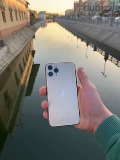 iphone 11 pro 0