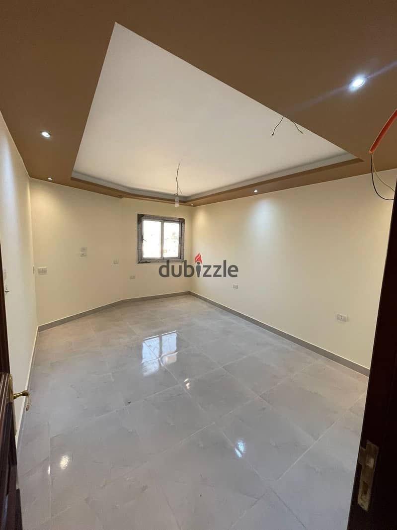 Apartment for sale in Abbasiya, in the Capital Towers Compound, immediate receipt, 157 meters 1