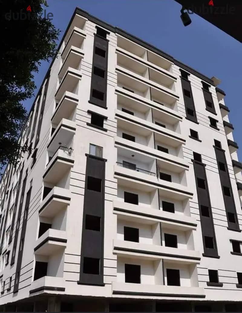 Apartment for sale in Abbasiya, in the Capital Towers Compound, immediate receipt, 157 meters 3