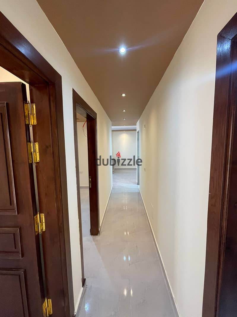 Apartment for sale in Abbasiya, in the Capital Towers Compound, immediate receipt, 157 meters 10