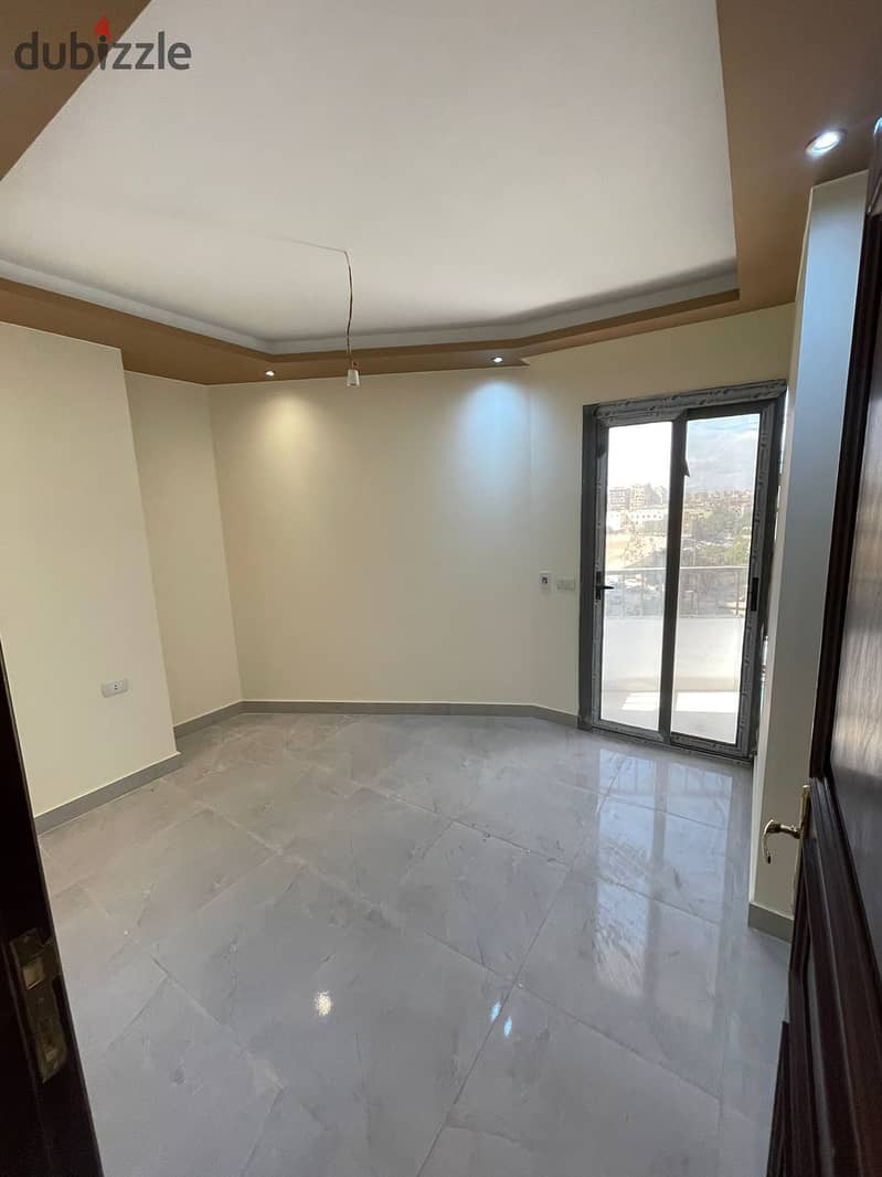 Apartment for sale in Abbasiya, in the Capital Towers Compound, immediate receipt, 157 meters 12