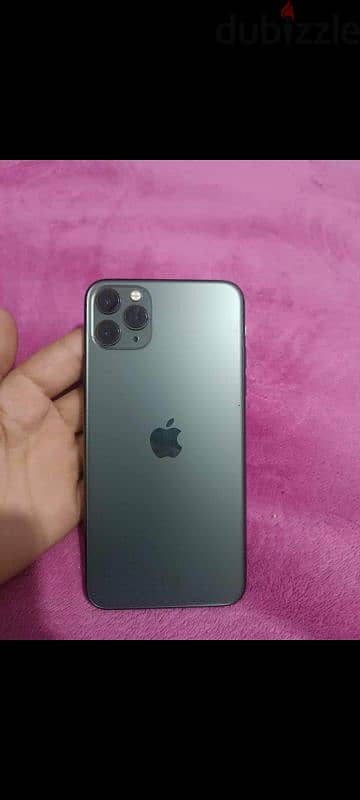 IPhone 11 pro max 4