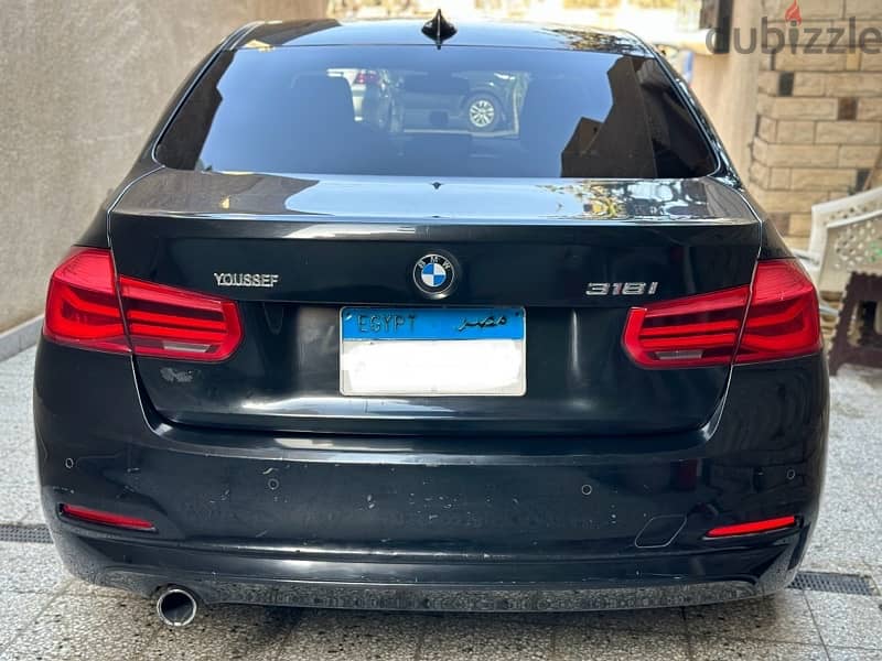 BMW 318 2018 2