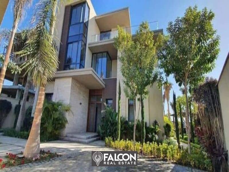 For sale, a villa with immediate delivery in Sheikh Zayed, in a distinguished location next to Emaar from SODIC in Sodic Estates 5