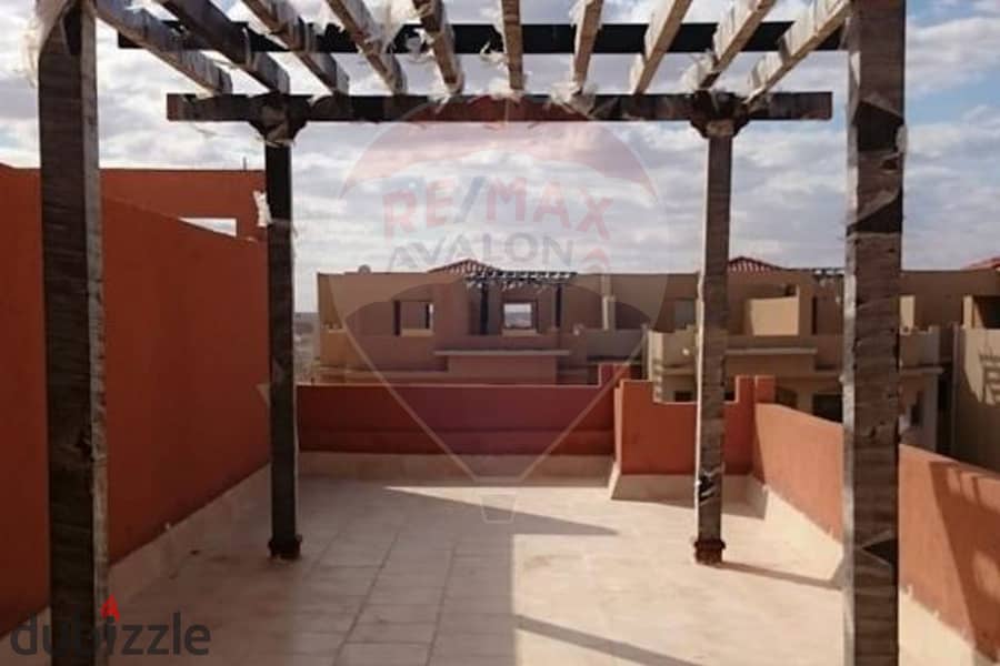 Chalet with roof for sale (Emirates Heights) Ras El-Hekma 100 m 6