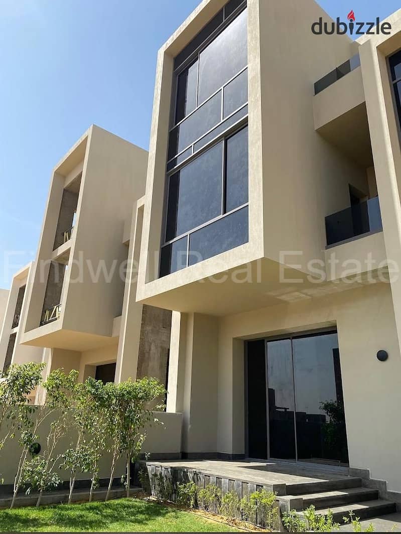 Twin house for sale at Waterway Ready to move New Cairo / The Waterway Compound 1