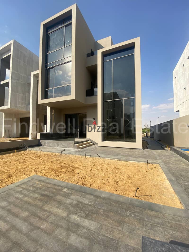 Twin house for sale at Waterway Ready to move New Cairo / The Waterway Compound 5