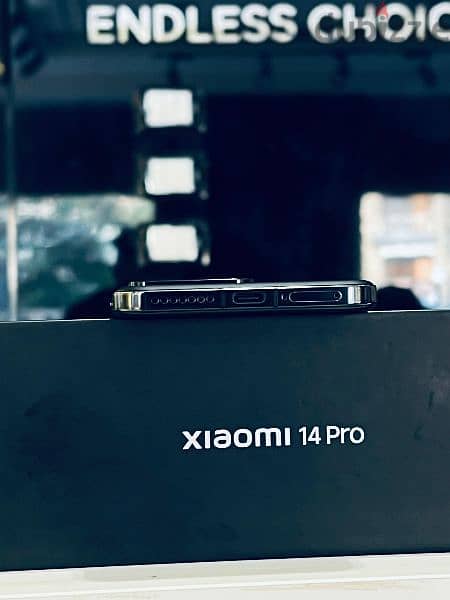 Xiaomi 14 pro 8