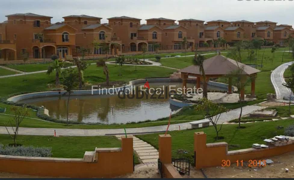 Twin house for sale at Dyar arco very Prime location Direct lagoon New Cairo / Dyar Compound 4