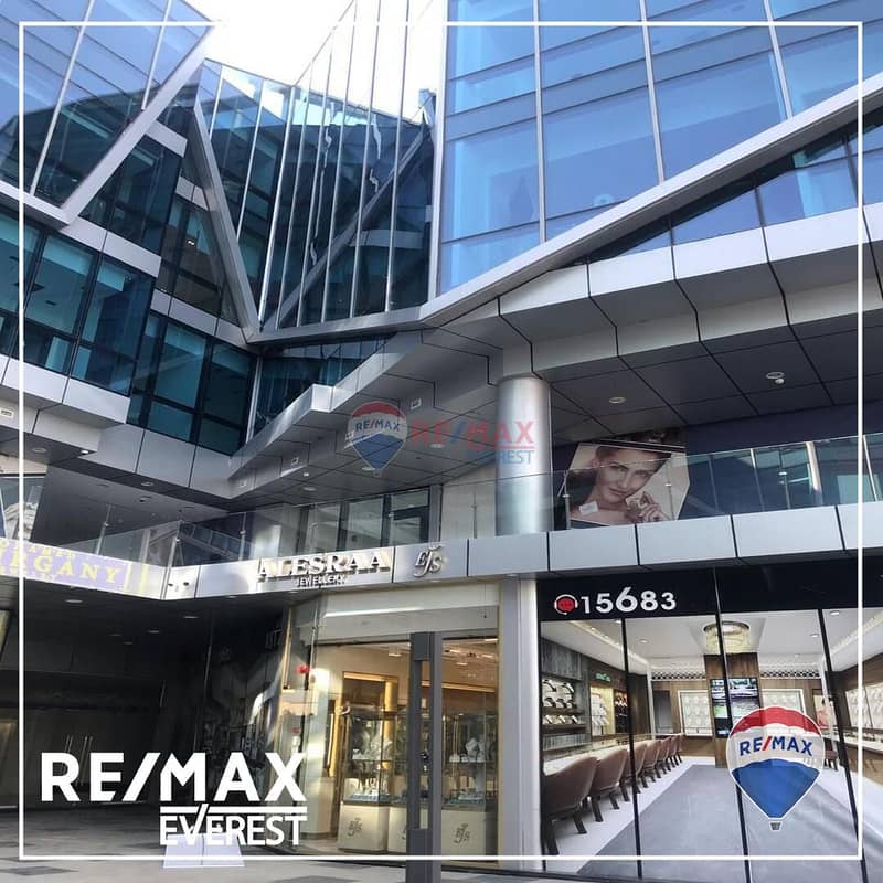 Prime location shop for rent in Ritzy Mall -El Sheikh Zayed 4