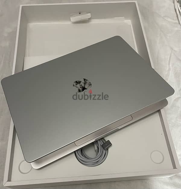 MacBook Air M2/2022 1