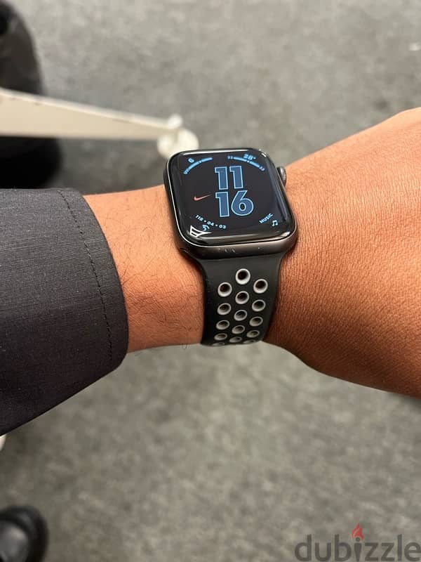 ساعه ابل سيريس ٦ - Apple watch series 6 2