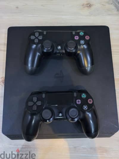 Ps4 slim 500gb / دراعين اصليين/ FC 25 / Cd gta