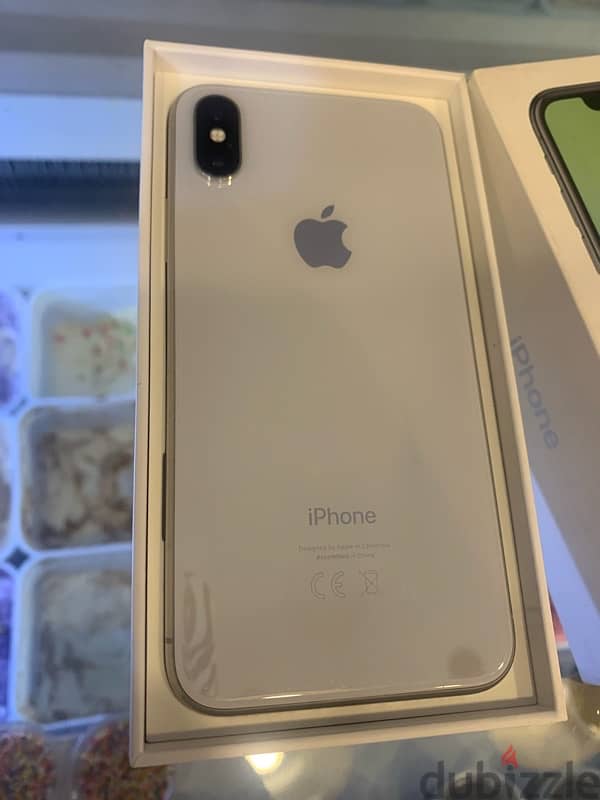 iPhone x 64 1