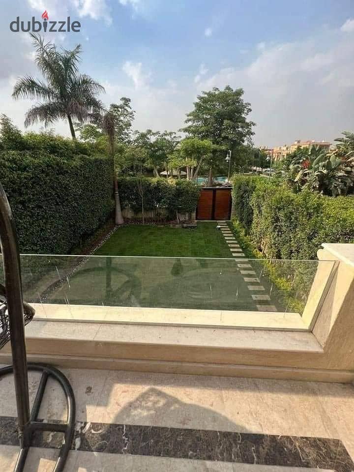 Apartment for sale in New Cairo in installments, prime location 8