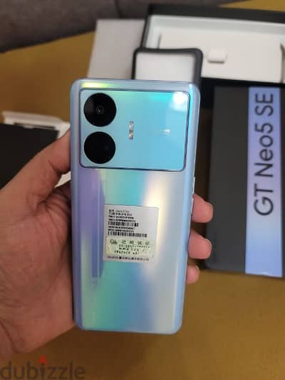 realme gt neo 5se (مساحه واحد تيرا مع ١٦ رام)