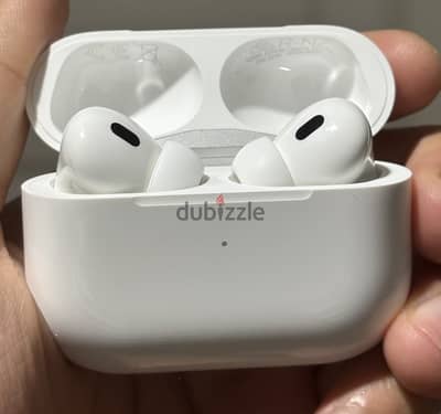 Apple AirPods Pro 2 type C with cover used two months only