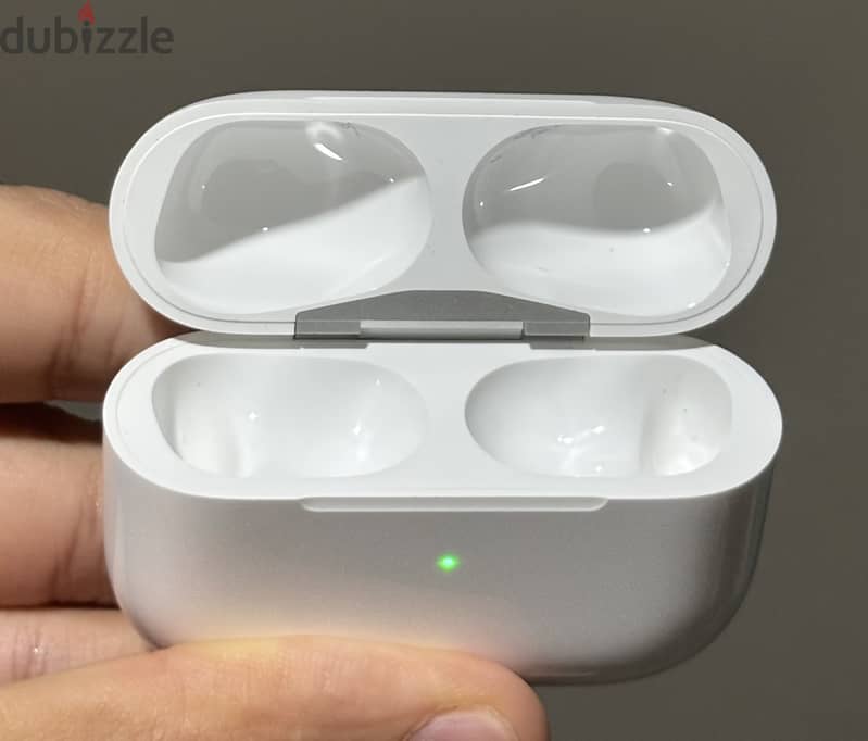 Apple AirPods Pro 2 with cover used two months only 8