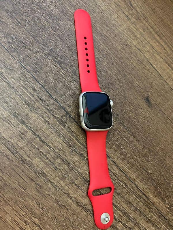 like new Apple Watch Series 8 41mm Sarlight Aluminum GPS 1