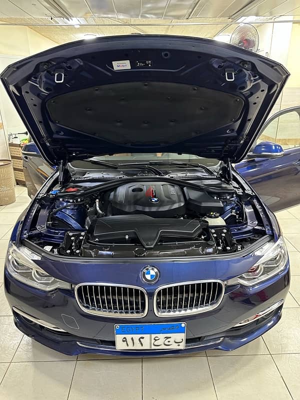 BMW 318 2019 luxury used like new 5