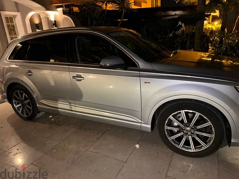 Audi Q7 2019 s-line 4