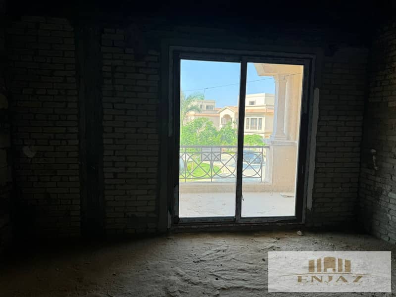 فيلا للبيع في مدينتي نموزج B3 ناصيه ممر فيو علي وايد جاردن Prime location مساحة (570م) 10