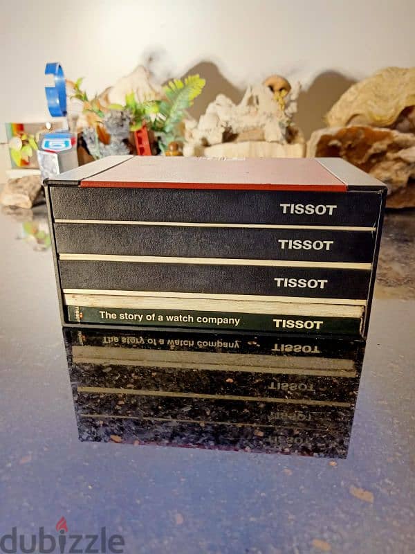 علبة ساعة تيسوت TISSOT أصلية  بكامل محتوياتها 6