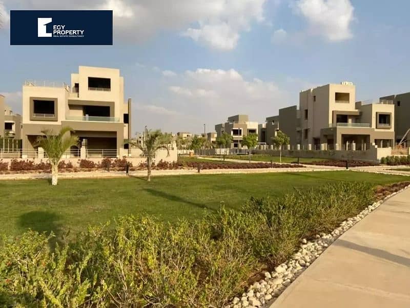 For quick sale at the lowest price, a villa in - Palm Hills New Cairo, on a special view, with installments over 9 years. 4