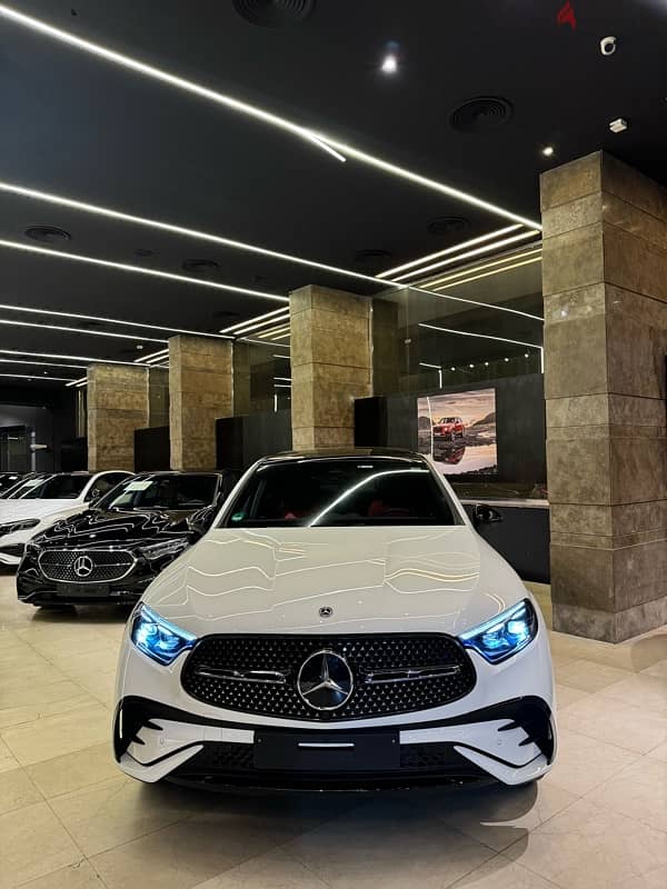 Mercedes-Benz GLC 300 2024 Coupe اعلي مواصفه في مصر 13