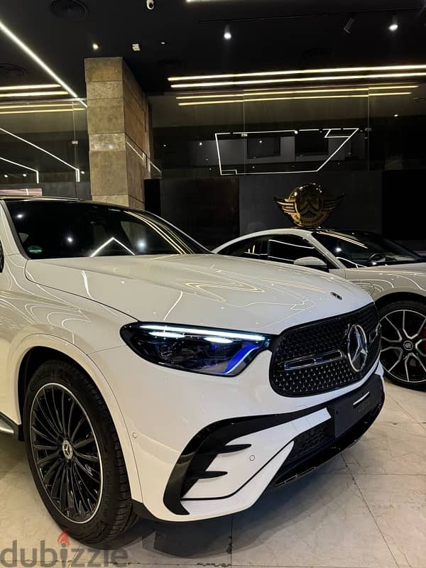 Mercedes-Benz GLC 300 2024 Coupe اعلي مواصفه في مصر 17